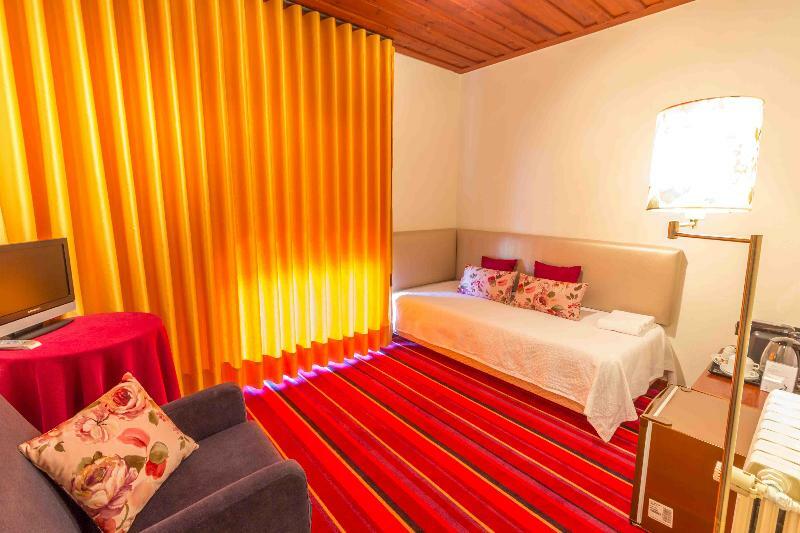 Hotel Eurosol Seia Camelo Exteriör bild